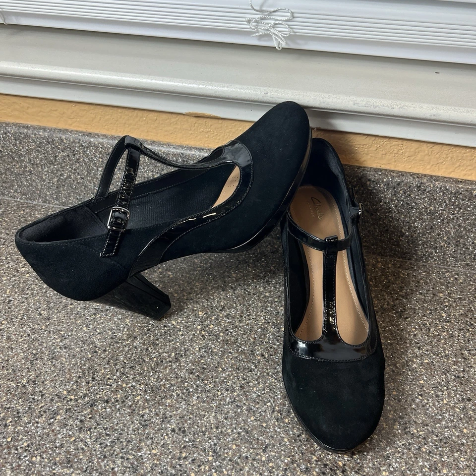 Clarks Artisan Mary Jane Shoes Comfort Heels Womens 9 M Black Suede Classic Pump - Image 3 of 4