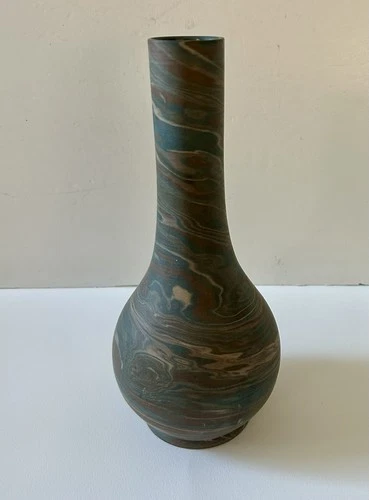 Vintage Niloak Pottery Dark Swirl Mission Ware Vase Bottle Form 12.5” Tall