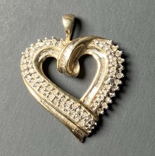 10 K Gold Diamond Heart Pendant 10 K Yellow Gold Natural Genuine Diamonds