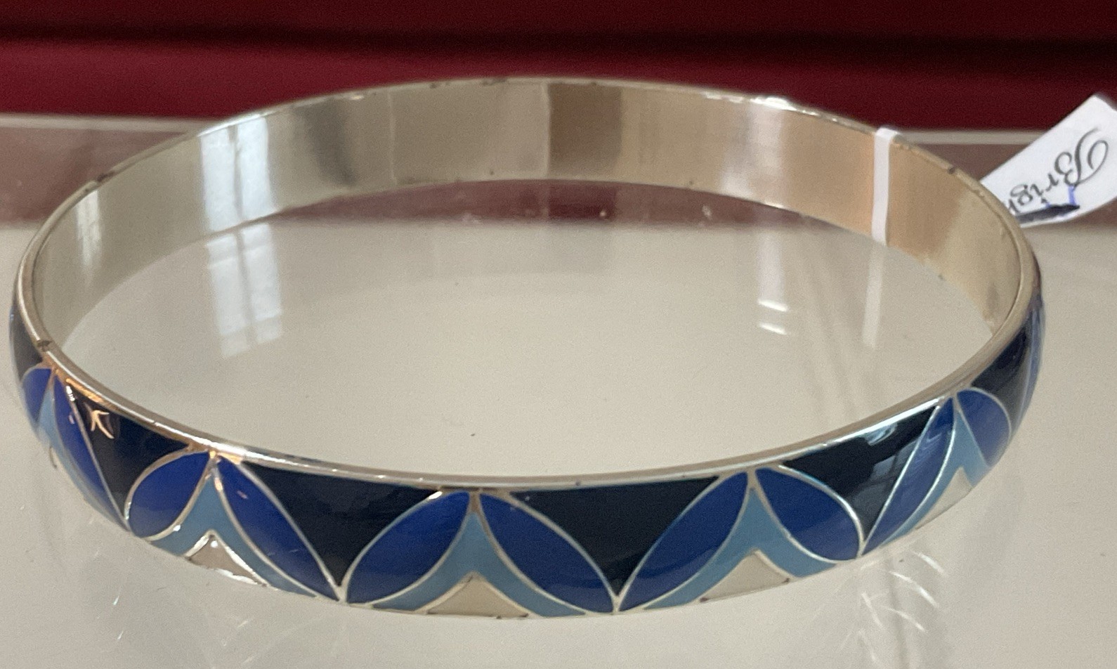 Picture 4 of 11