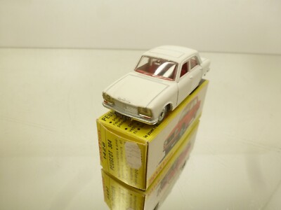 ミニカー DINKY No.1428 PEUGEOT 304 s-l400.jpg