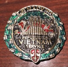 Republic of Vietnam Service Belt Buckle 1962-1975 MACV Serial  1074 1982 Enamel
