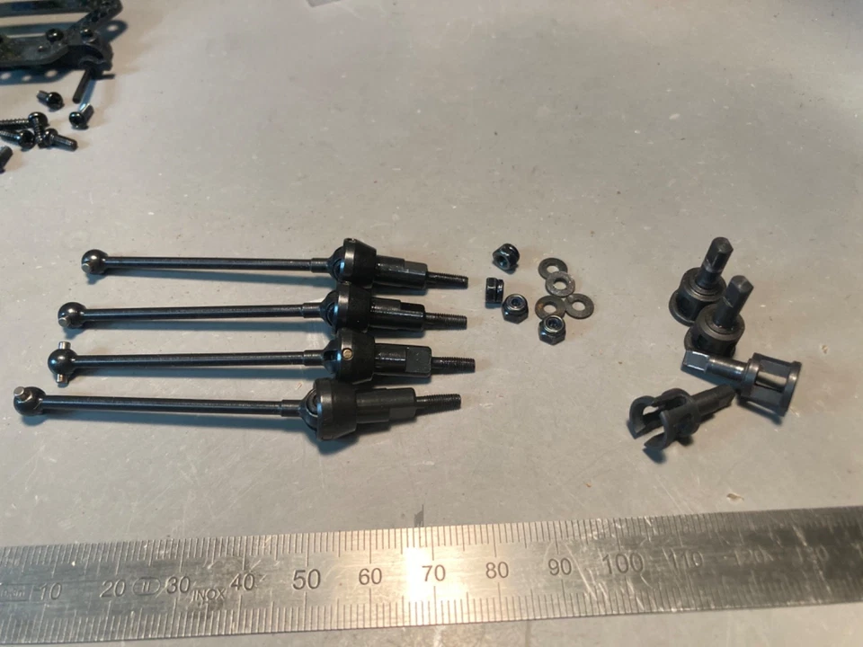 Duratrax Vendetta ST, LRP Shark Monster, Driveshafts 4 pcs, DTXC7295 - Bild 2 von 2