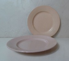 Moulin des Loups Digoin Sarreguemines 2 anciennes assiettes plates rose poudré