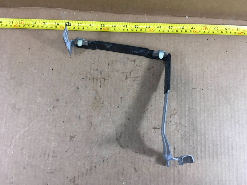 BMW X5 E70 2012 bandeja de batería aro protector soporte de batería montaje 7555905 OEM. Foto 4 de 4