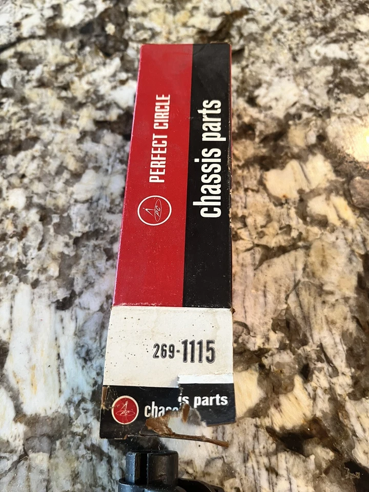 Perfect Circle 269-1115 Chassis Parts Black Bolt Dana Corp - Image 2 of 4