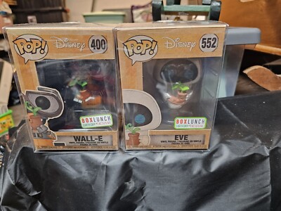 Funko Pop! Wall-E and Eve Earth Day Boxlunch Exclusive #552 #400