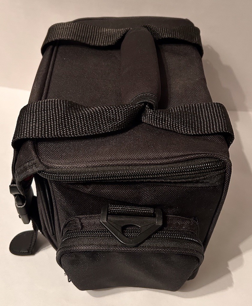 Ritz Gear; MIRRORLESS/ LARGE POINT & SHOOT CAMERA BAG NEW NO TAGS Fits Canon etc