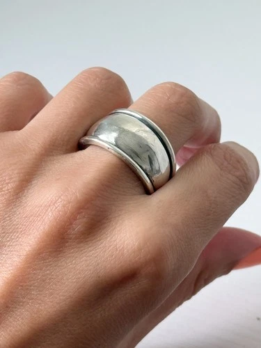 James Avery .925 Sterling Silver Vintage Band Ring Size 10US