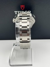TUDOR Black Bay Pro **UNWORN!** FULL SET with Box and Papers! 79470 4