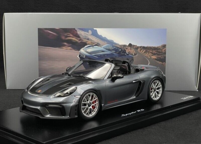 Porsche 718 Spyder RS Vanadium Grey Metallic 1/18 Spark Dealer Ed