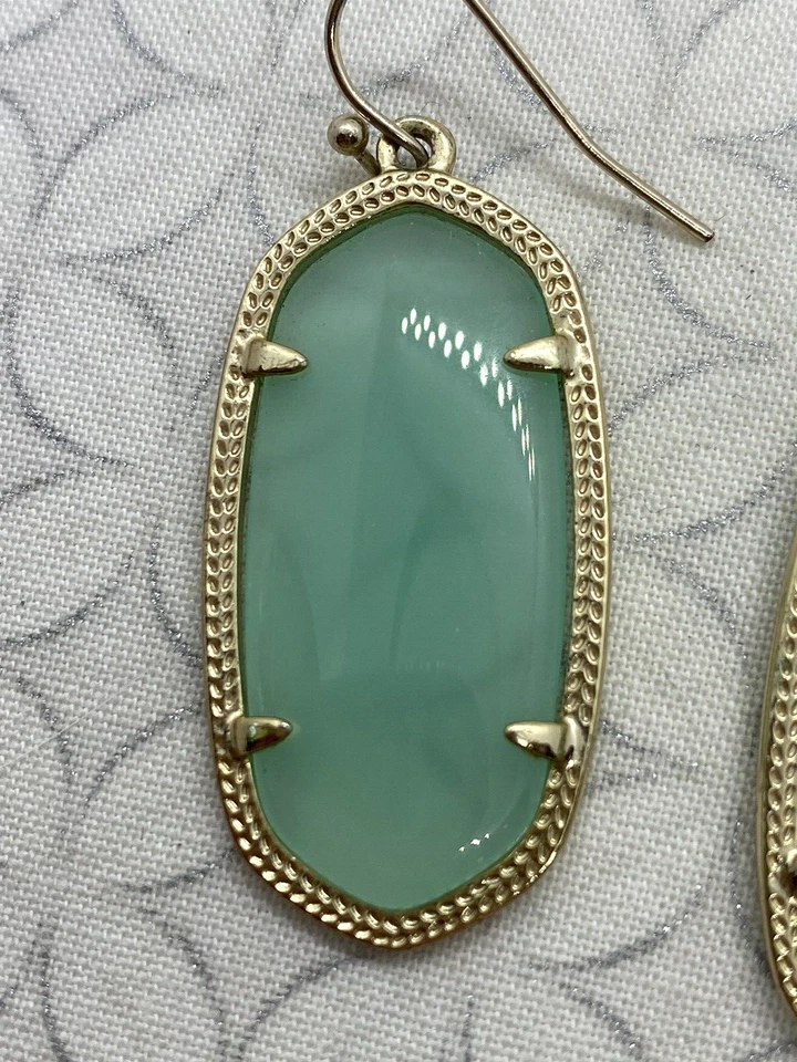 Kendra Scott Elle 耳环 浅绿色玉髓 金色 — 第 4/4 张图片