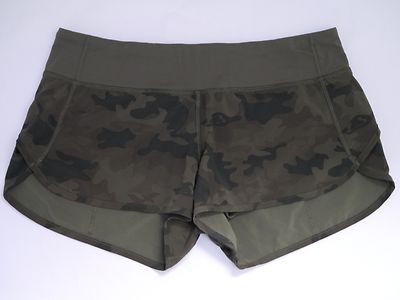 LULULEMON fatigue green camo Run Speed Short Shorts size