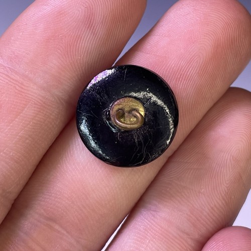 Antique Victorian Amethyst Purple Glass & Brass Mourning Button 19th Early 20th - Picture 3 of 9