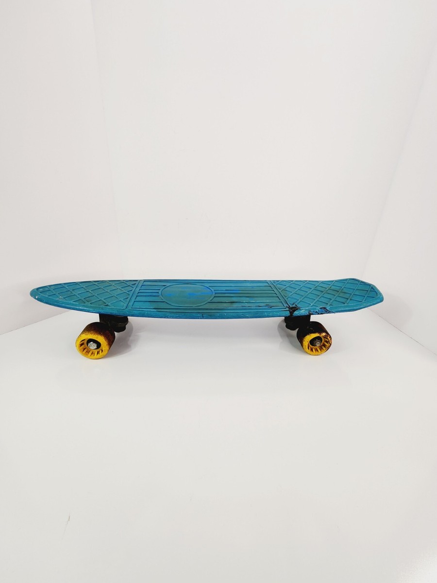Vintage Blue Nash Skateboard Cruiser 70s Plastic 23 1/2