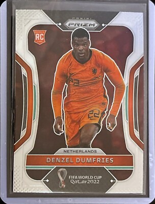 Denzel Dumfries - Rookie - 2022 Panini World Cup Prizm #154
