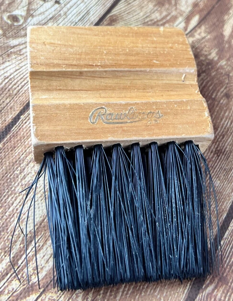 Cepillo de madera para árbitro de béisbol Rawlings Foto 3 de 4