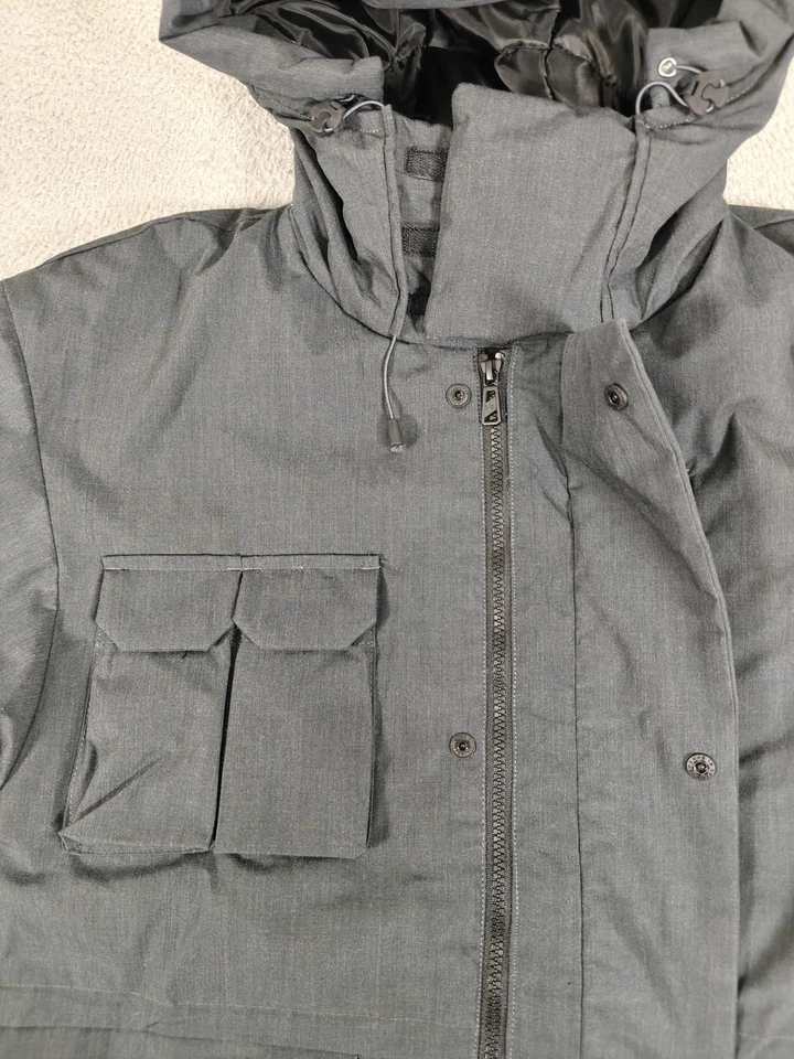 Chaqueta Gramicci F/CE Para Hombre Mediana Carbón Con Capucha Aislante Puffer GUJ2-F3007 Foto 3 de 4