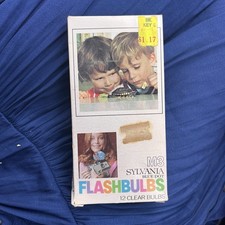Vintage Collectable Sylvia Blue Dot Flashbulbs for Shutter Cameras NOS