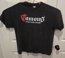 FAMOUS STARS & STRAPS Mens Black Graphic Cotton T Shirt Travis Barker SZ XL Vtg