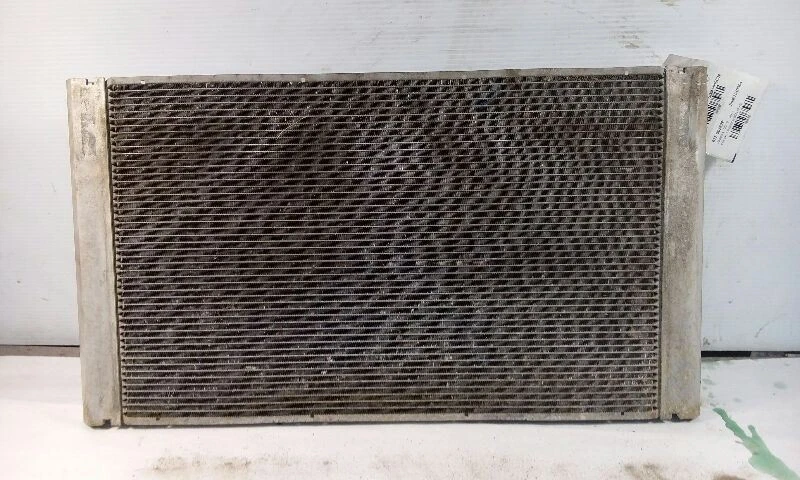 Radiador BMW 535i sedán 08-10 Foto 3 de 4