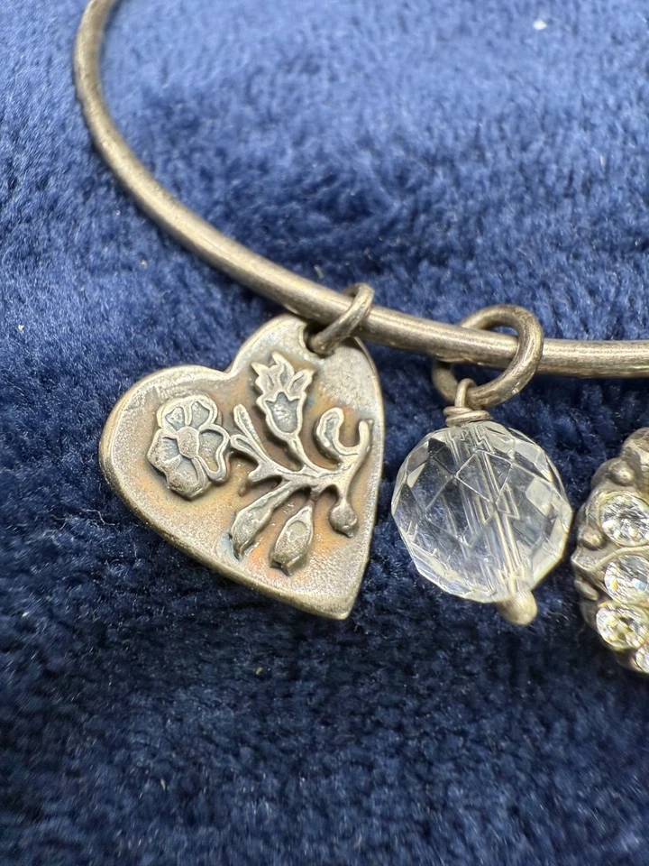 Pulsera Mariana Charm Estrás Flor Firmada Talla 8" Foto 3 de 4