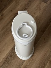 Ubbi Steel Diaper Pail Odor Locking White w/ Child Safety Lock NO0409 used 