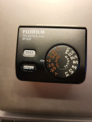 Fujifilm EF-X20 | Wie neu | Blitz für die Fujifilm X Serie | +Tasche + Batterien