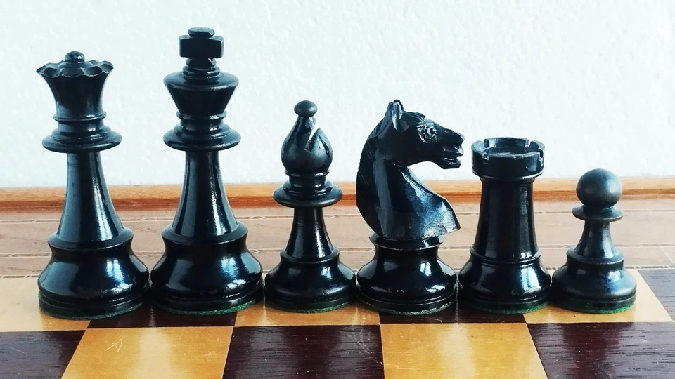 Échecs ancien type Hastings, France, 1900's King 90mm + coffret échiquier/back.. - Photo 2/4