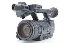 [FAST NEUWERTIG mit Verpackung] Sony HDR-AX2000 HD AVCHD Camcorder...