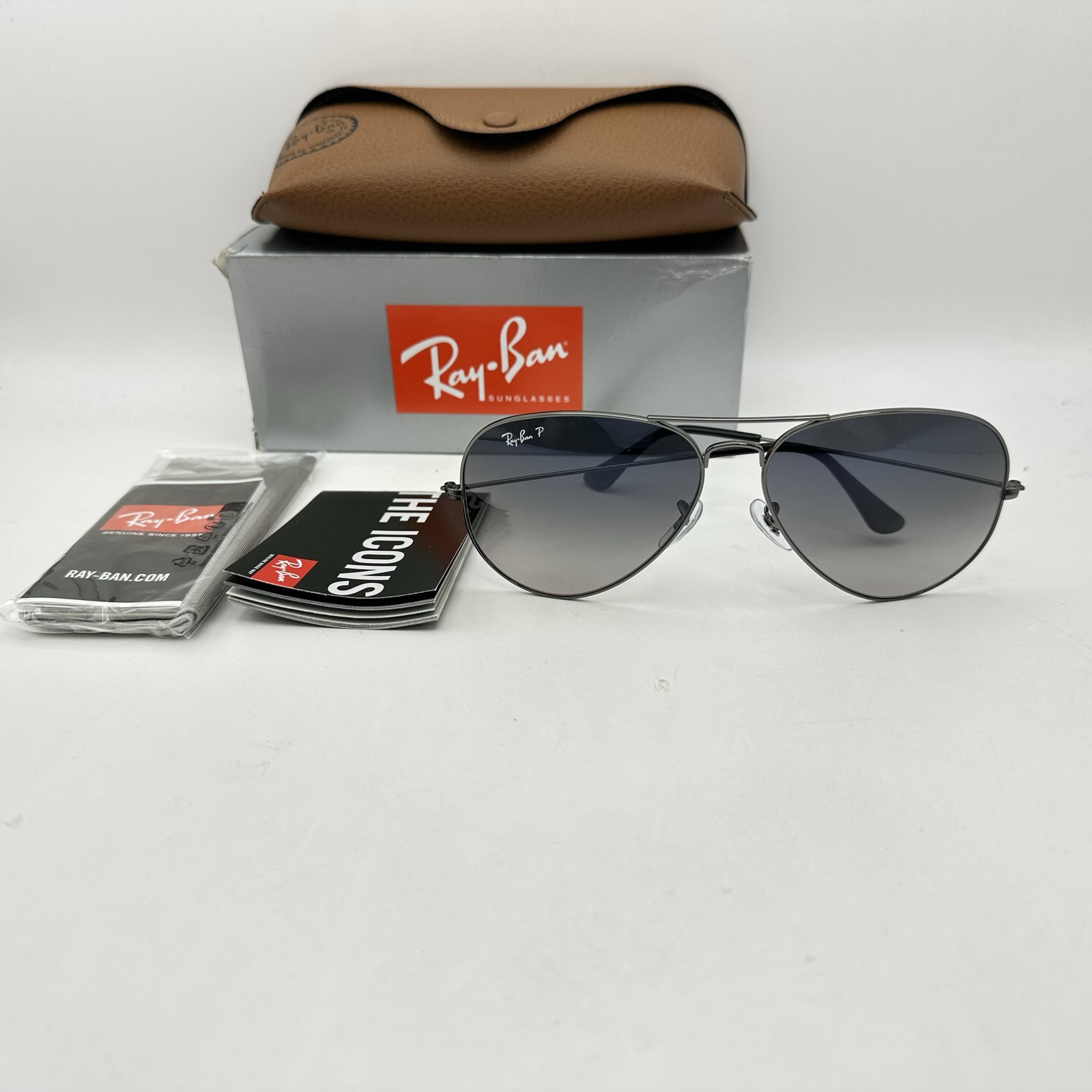 Ray Ban Unisex Aviator Large Polarized Gradient Sunglasses RB3025 Gunmetal/Gray