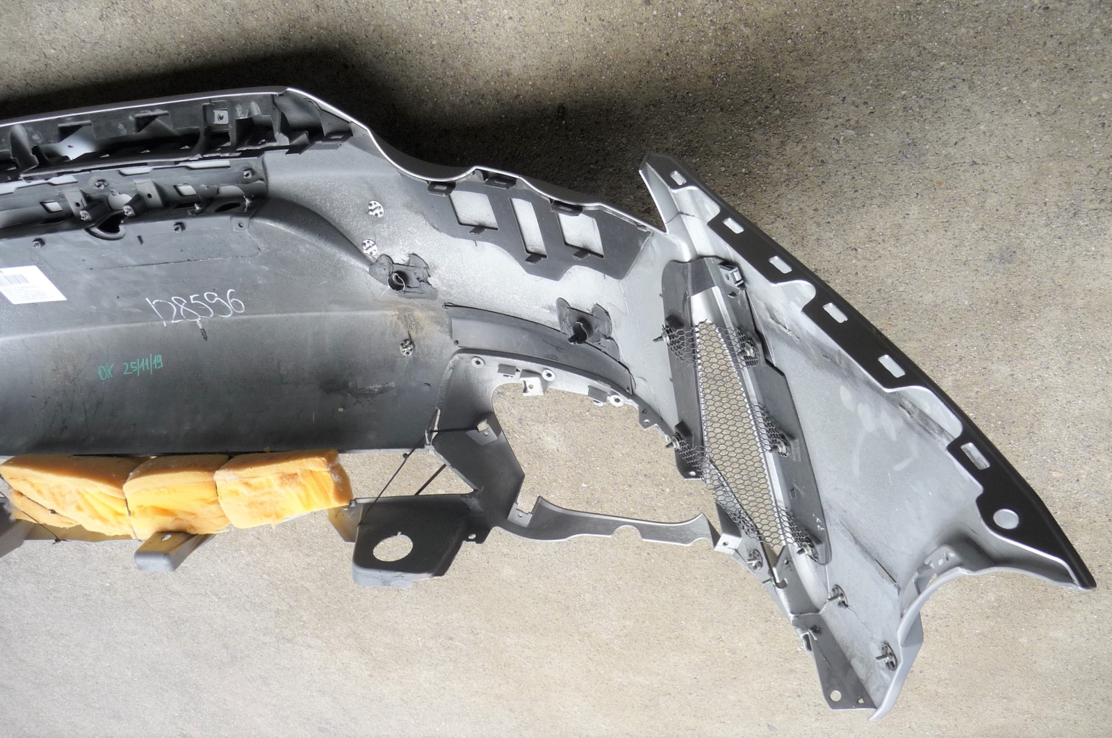 2018-2022 Ferrari 812 Superfast F152M Rear Bumper Cover 89055200G OEM
