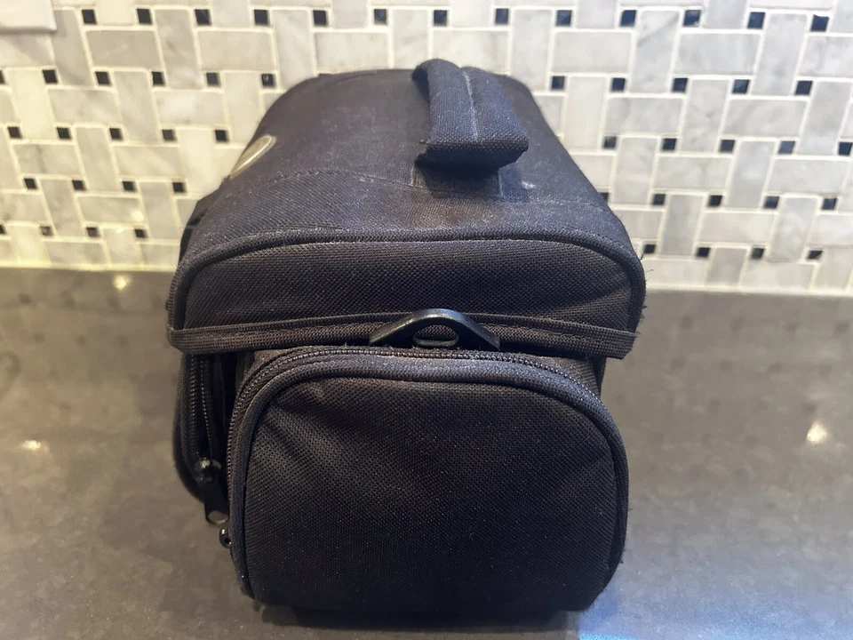 GRABADORA DE VIDEO TARGUS/BOLSA/ESTUCHE PARA CÁMARA ~ 4 BOLSILLOS ~ NEGRO Foto 3 de 4