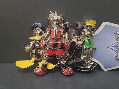 Kingdom Hearts Belt Buckle Disney Mickey Donald Goofy New | eBay display picture 3