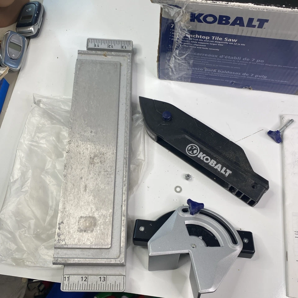 Sierra para azulejos de mesa deslizante de mesa húmeda Kobalt de 7 pulgadas #0632868 modelo KWS B7-06 Foto 2 de 4