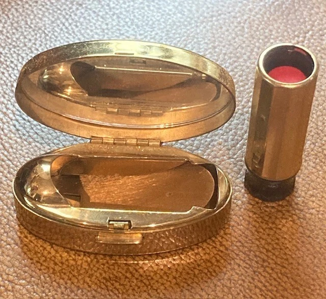 Compacto Max Factor vintage con lápiz labial y espejo, una joya de producto de belleza vintage Foto 4 de 4