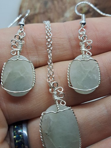 Aquamarine Jewelry Set Pendant Necklace Earrings - Picture 6 of 7