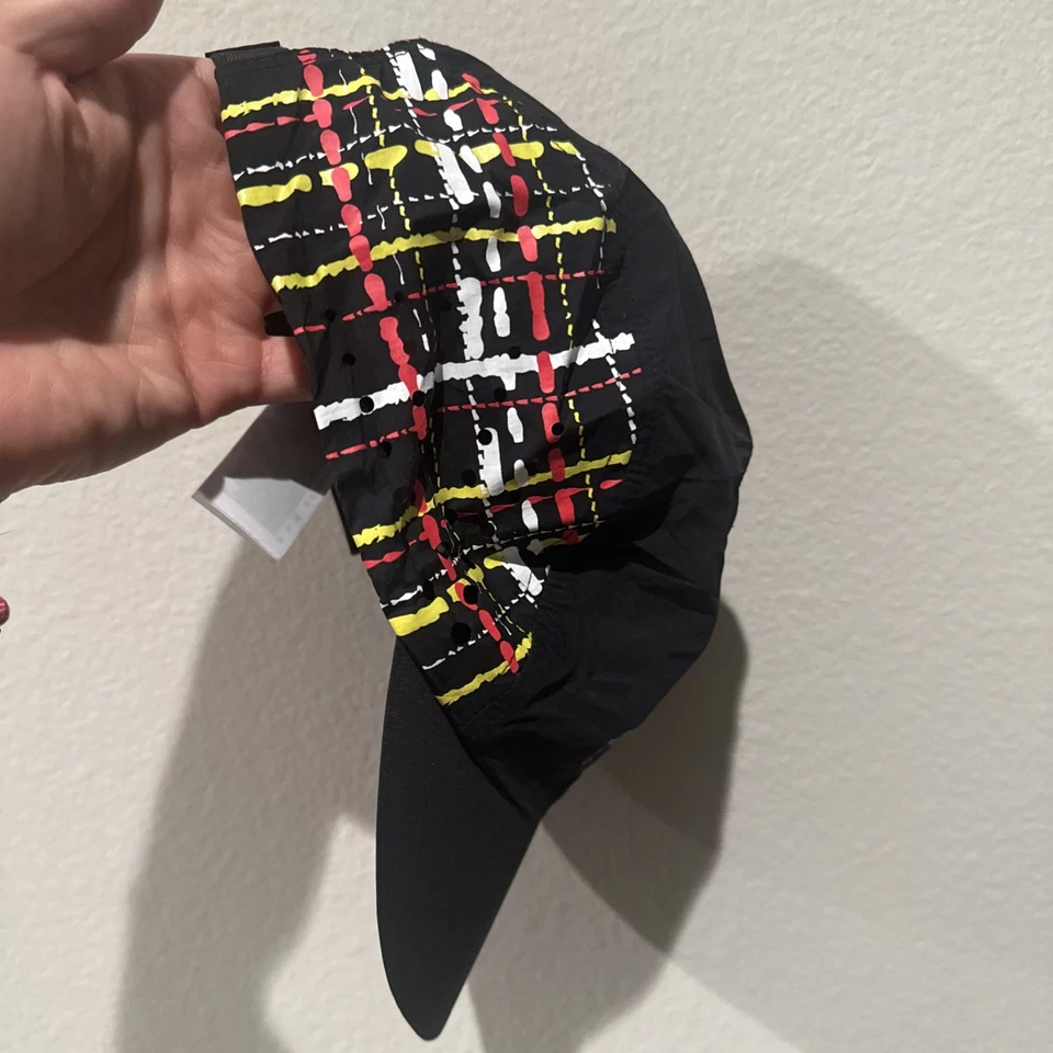 Gorra de correr Palace x Adidas negra nueva Foto 3 de 4