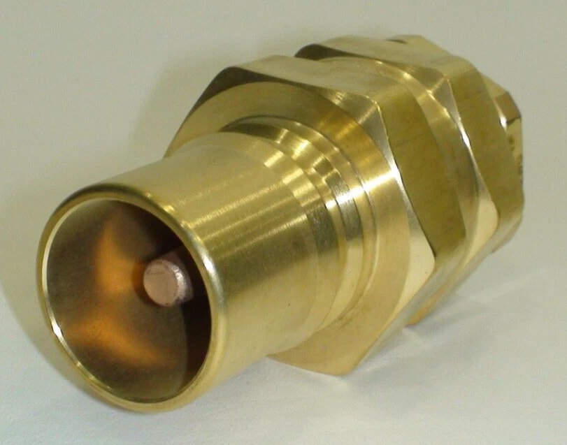 Acoplador rápido de latón Parker BH12-61L 1-1/2" X 1-1/4" NPT 1500 PSI Foto 2 de 4