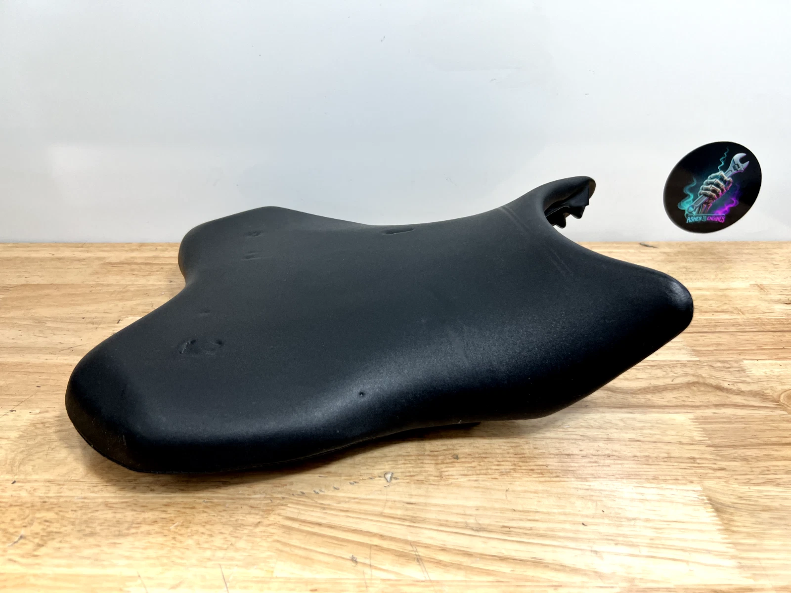 2006-2007 Yamaha YZF R6 OEM Front Rider Seat Saddle Cushion 2C0-24710-01-00