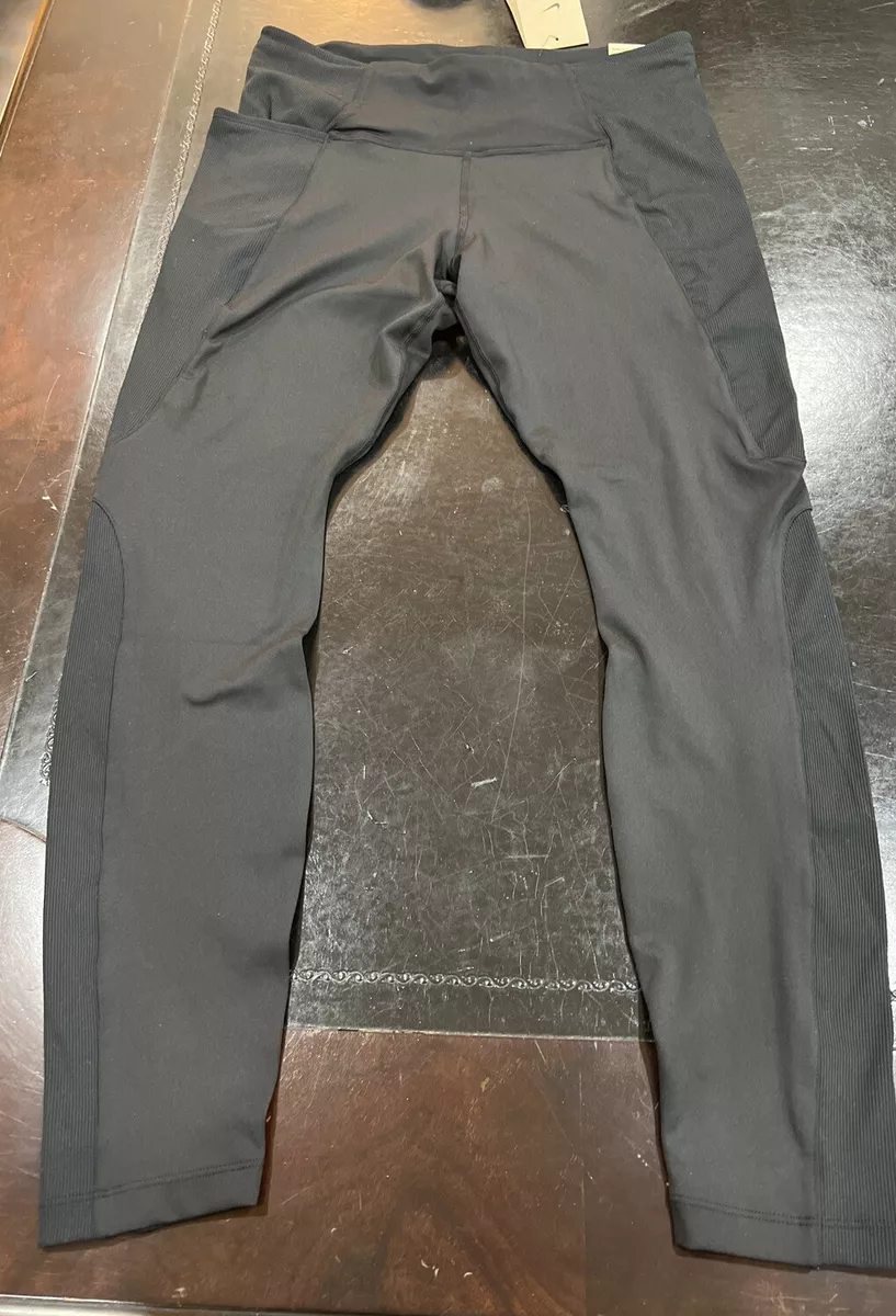 Running crops top with side pockets