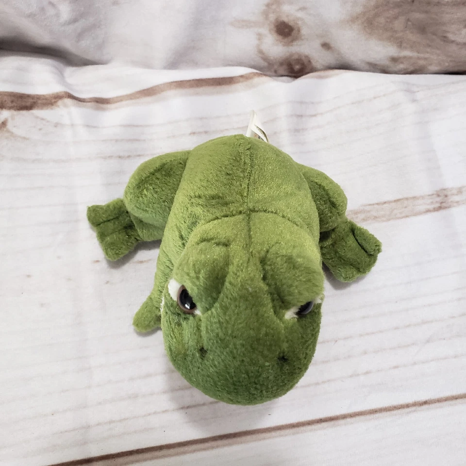 K&M Green Frog Plush Stuffed Animal Realistic No Sound 5.5 Inch 2003 - Image 4 of 4