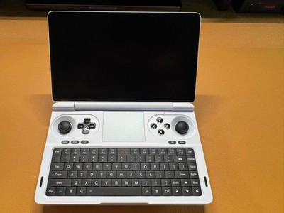 GPD WIN Mini 2025 Ryzen AI 9 HX 370 32GB 2TB Handheld PC 7 Zoll 120Hz White G...