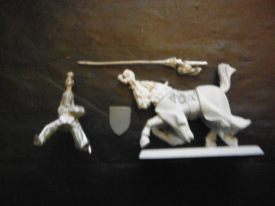 Games Workshop Warhammer Bretonnian Grail Knights Metal