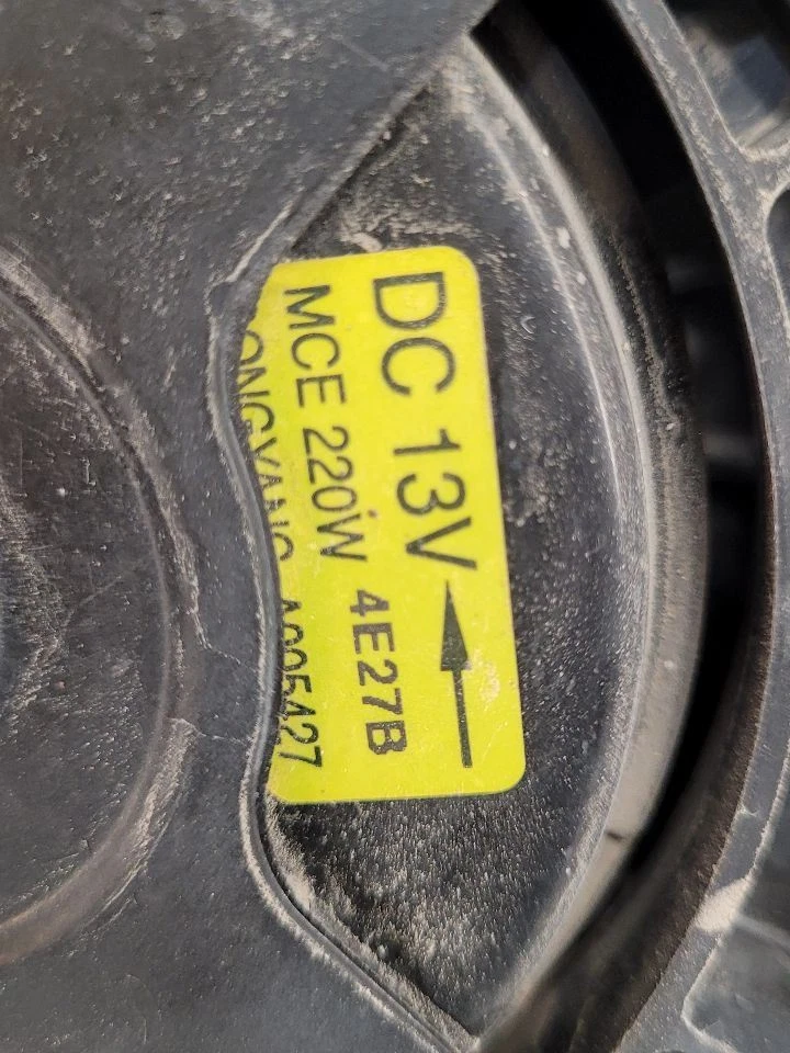 13-15 CHEVROLET SPARK Radiator Fan Motor Fan Assembly Model AC Opt C60 — 第 4/4 张图片