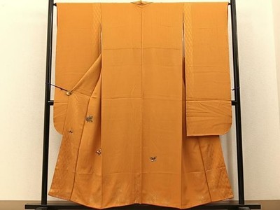Japanischer Kimono Langarm Stück Stickerei Blume Schmetterling Gold Reine Seide