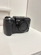Olympus E-300 con 4 batterie e caricatore