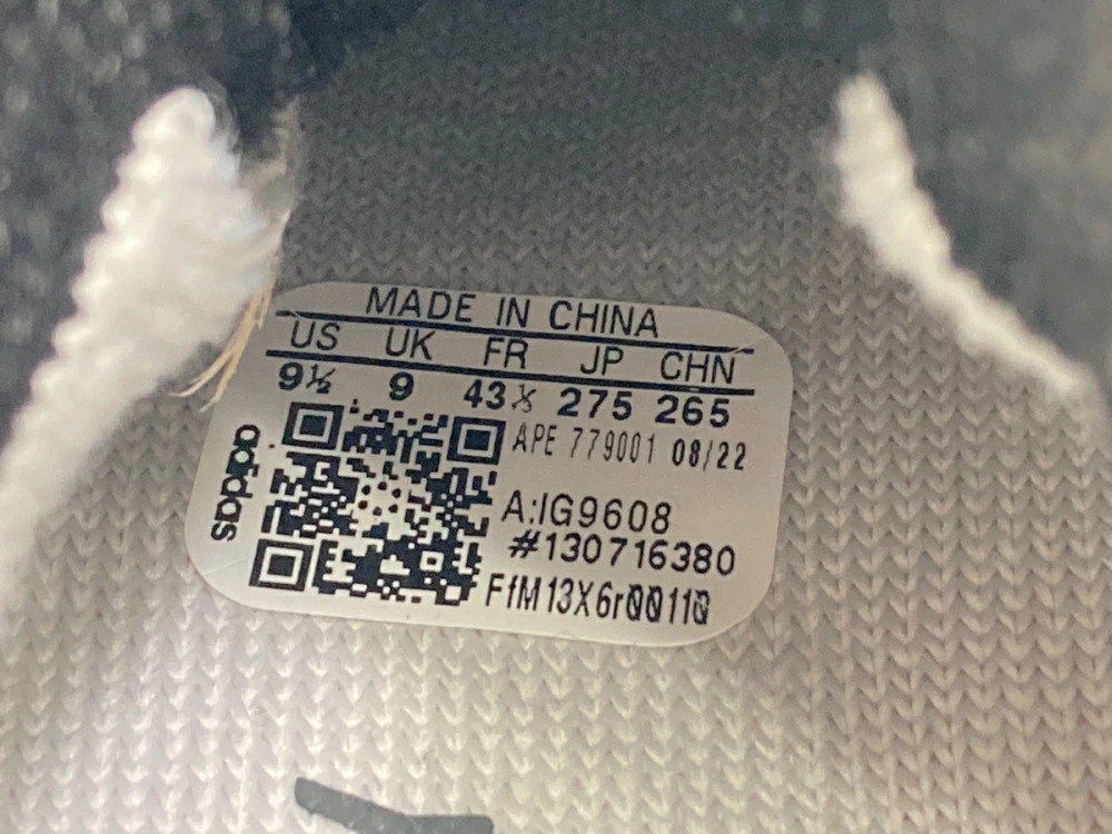 ADIDAS 2022 YEEZY Boost 350 V2 CMPCT Slate White IG9608  White 27.5cm 104 348 thumbnail 9