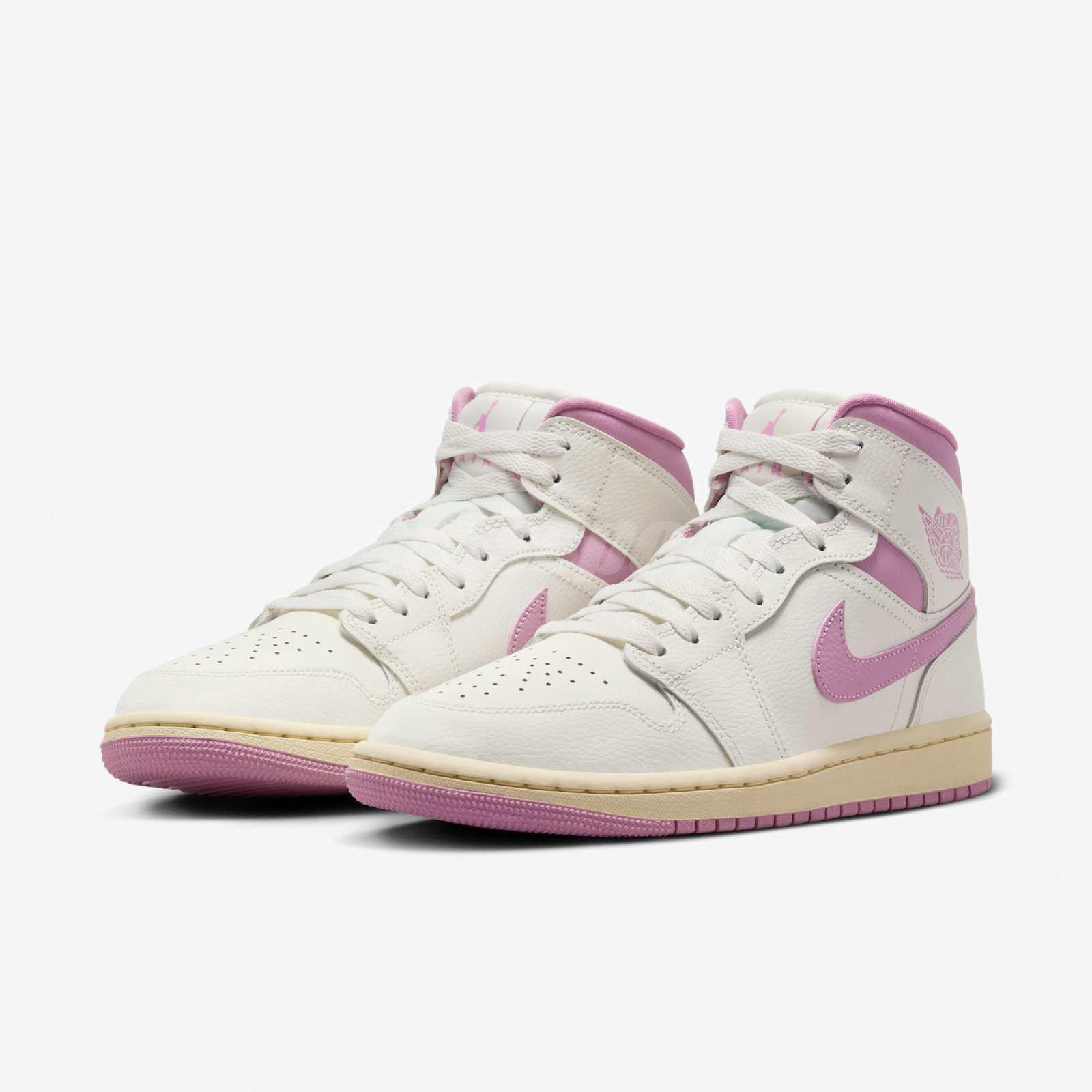 Nike Wmns Air Jordan 1 Mid AJ1 Strawberries and Cream Women Casual BQ6472-162