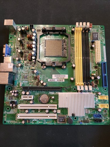 Mainboard Motherboard ASUS M2NS-NVM/S - PC Board OHNE BLENDE!